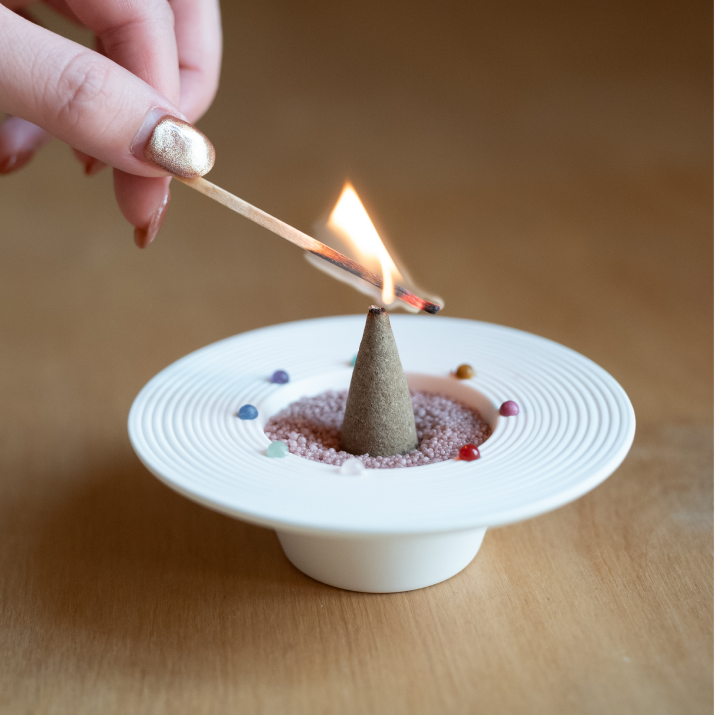 CEDAR | incense cones + plate